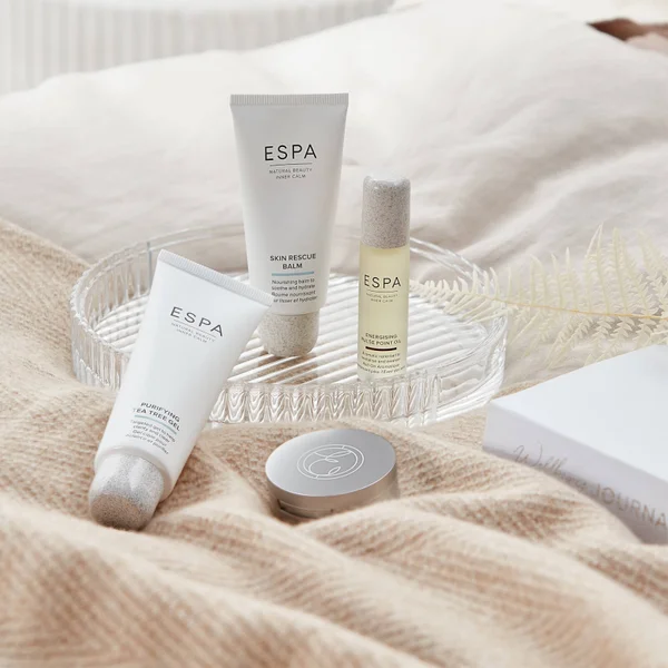 ESPA Skin Rescue Balm 30g 4 ESPA Skin Rescue Balm 30g - Image 4