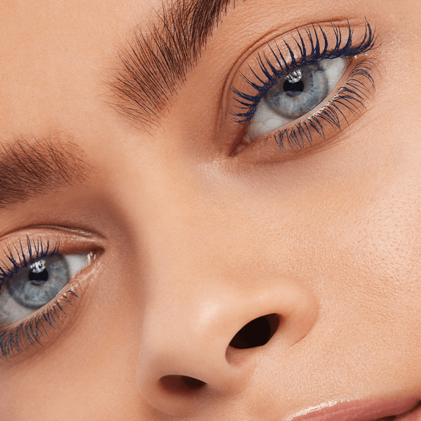 Eyeko Lash Alert Mascara - Blue 3 Eyeko Lash Alert Mascara - Blue - Image 3