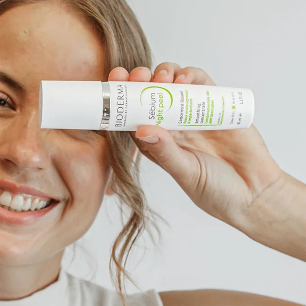 Bioderma Sebium Gentle Peel Combination To Oily Skin 40ml 2 Bioderma Sebium Gentle Peel Combination To Oily Skin 40ml - Image 2