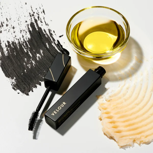 Velour Pretty Big Deal Mascara - Black 9ml 5 Velour Pretty Big Deal Mascara - Black 9ml - Image 5