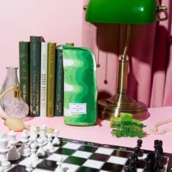 The Flat Lay Co. Standing Brush Case - Vibey Green -Anastasia Beverly Hills Sales 14017837 2055022418497489